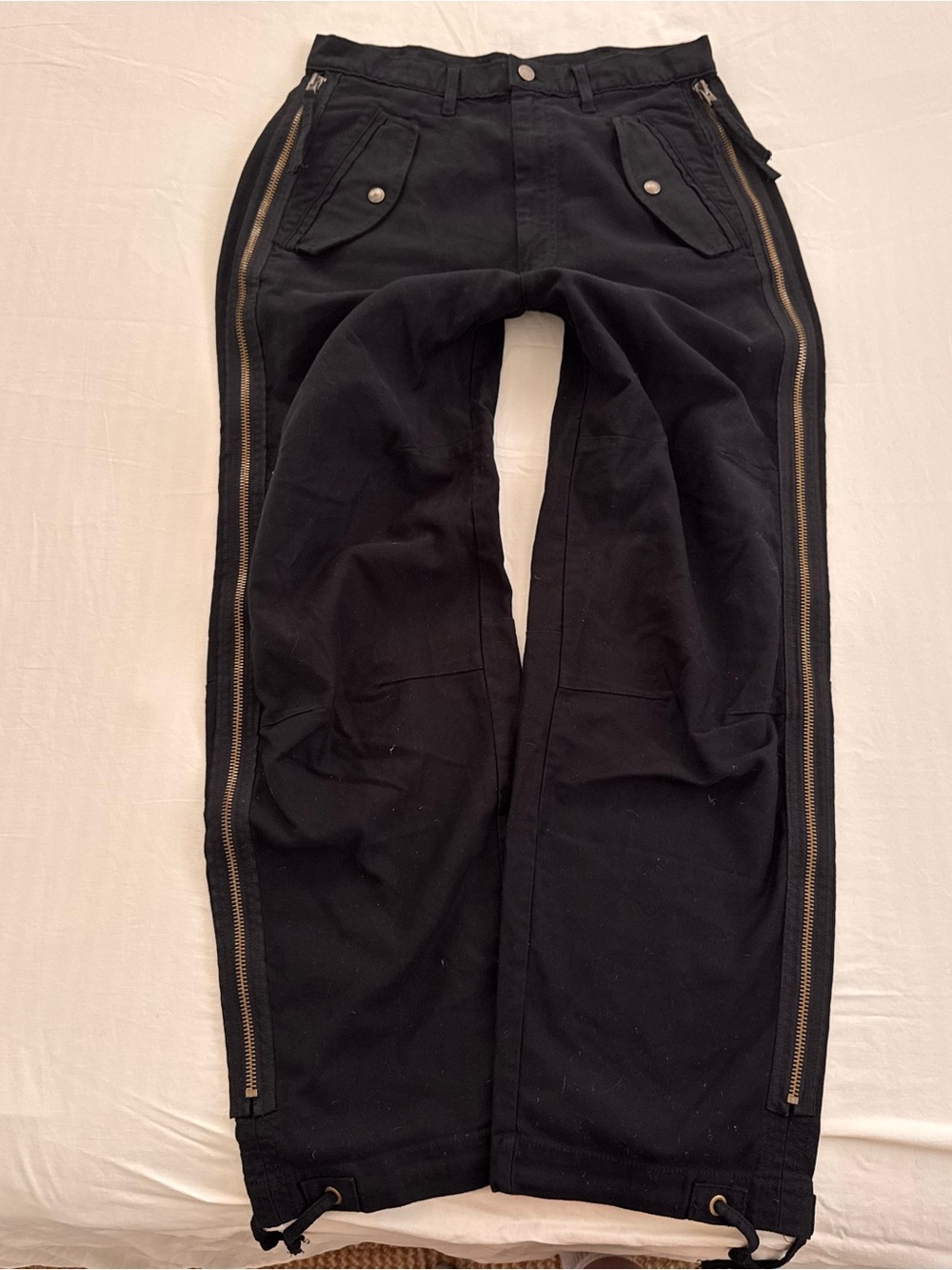 Banana Republic black pants with gold zipper detail down the leg size 8